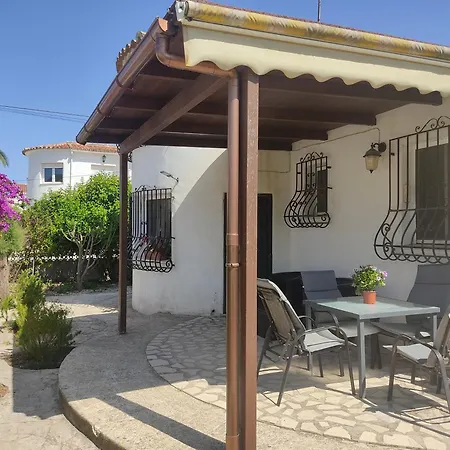 Holiday home Casa Lisa Locdenia